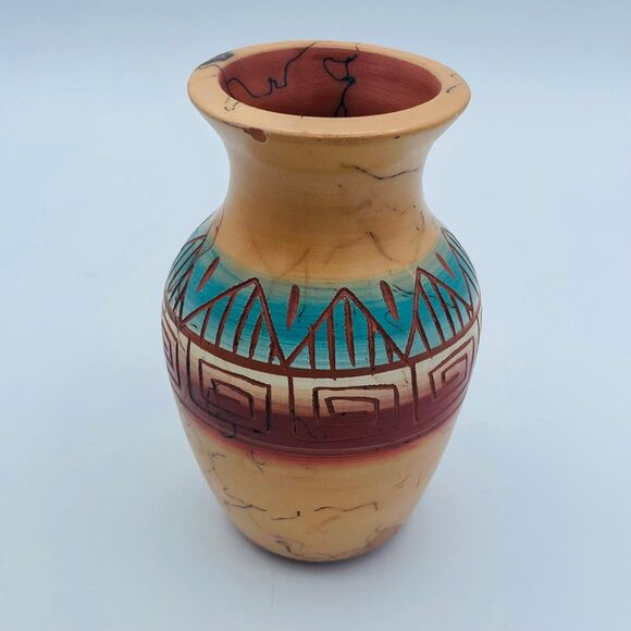 Vintage Handmade Navajo Horse Hair Etched Pottery Vase Signed Freddie Smith - Picture 10 of 10